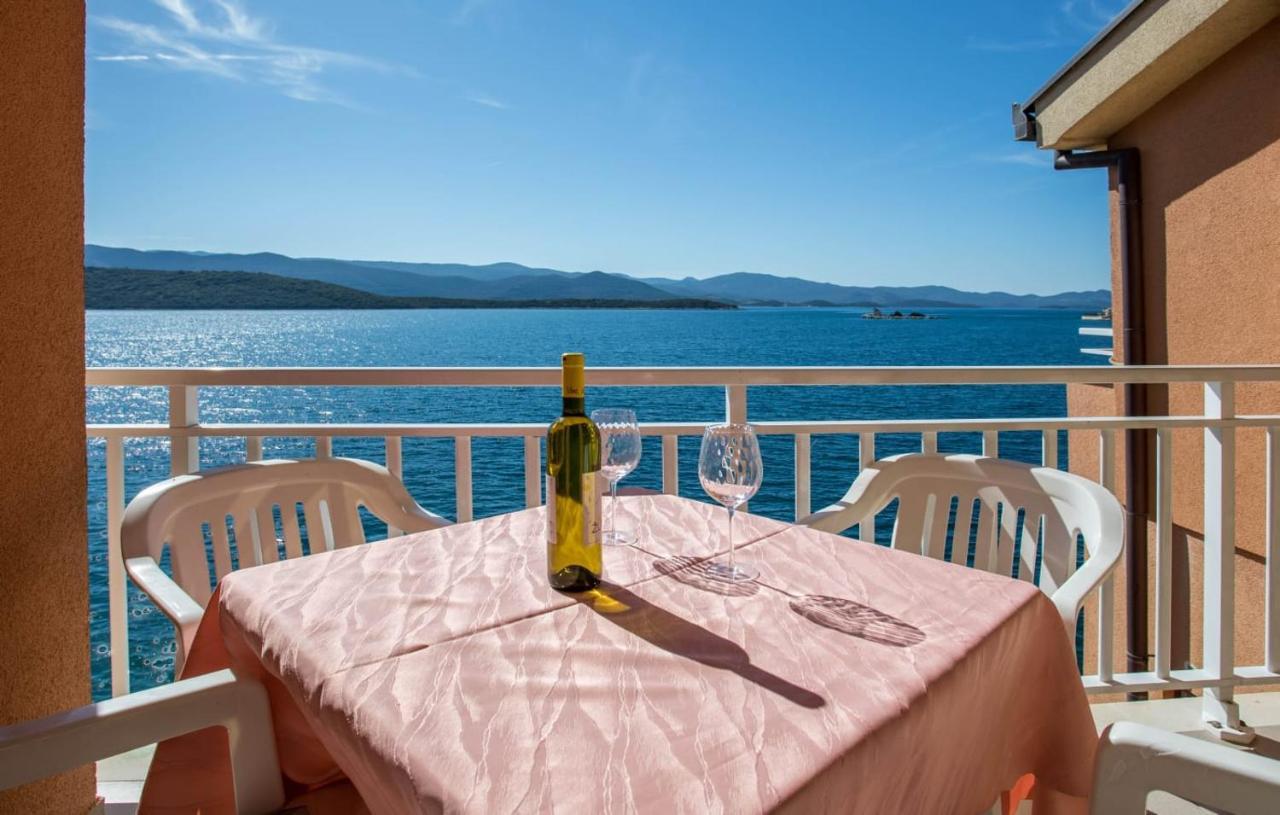 Apartmani Nikoletic Klek Exteriör bild