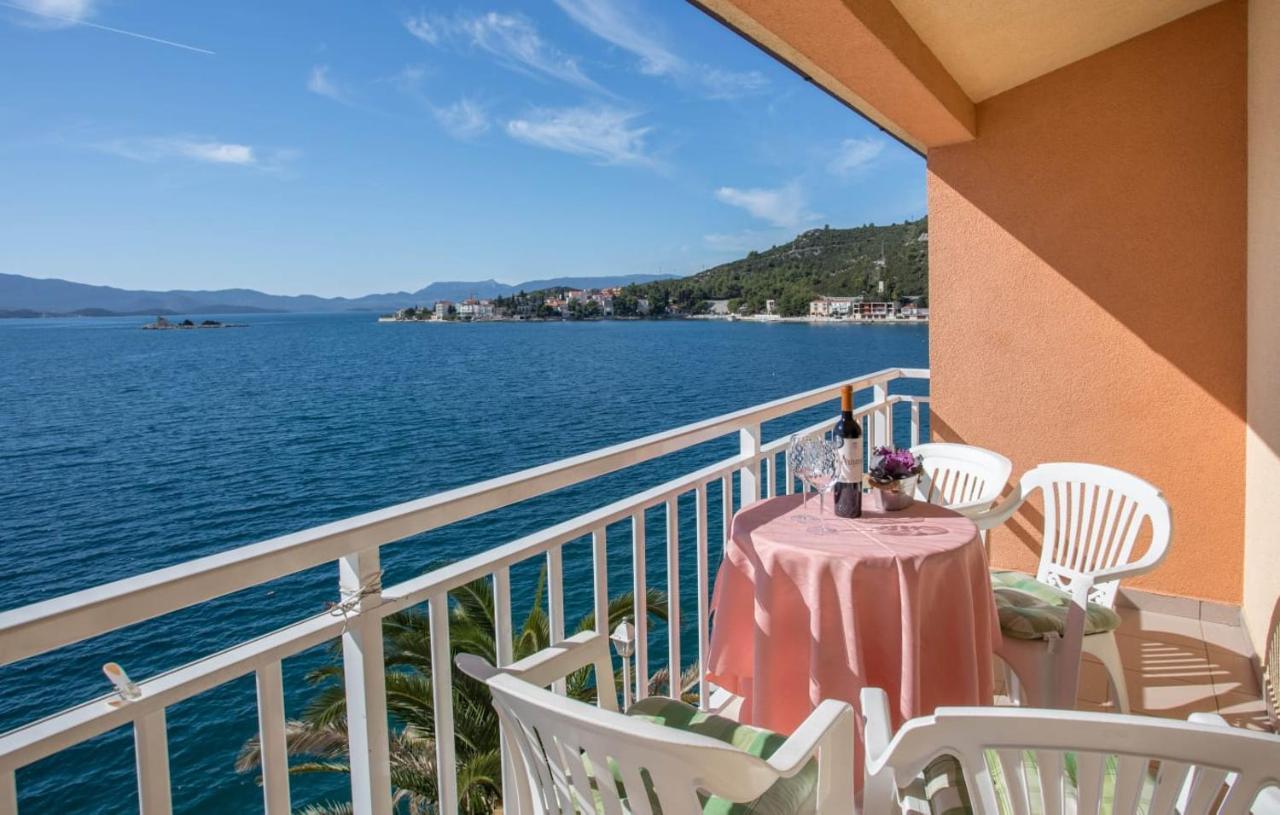 Apartmani Nikoletic Klek Exteriör bild