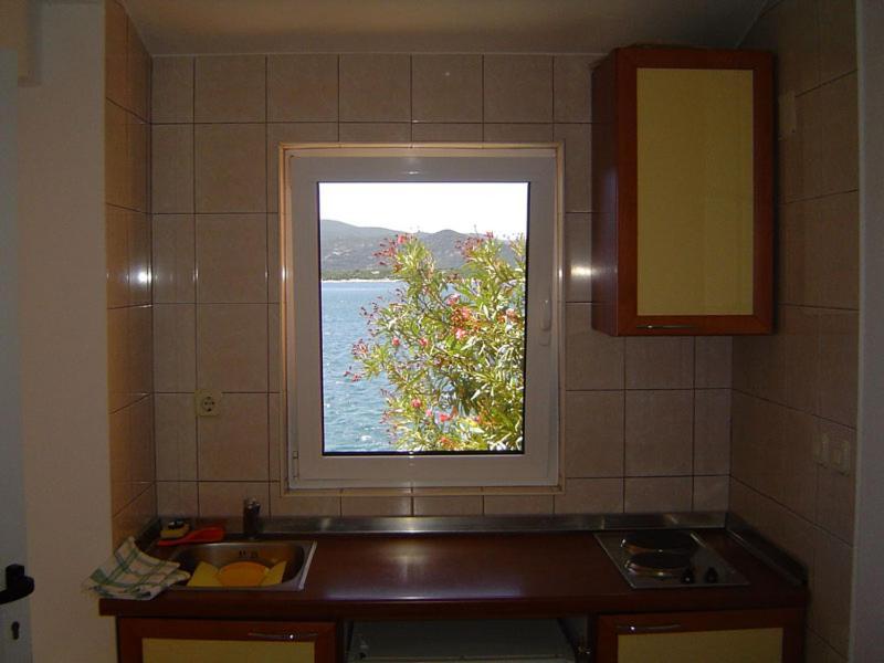 Apartmani Nikoletic Klek Rum bild